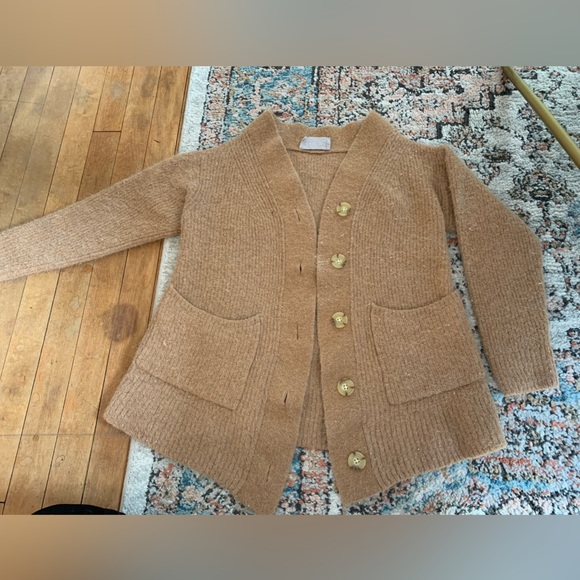 Everlane Sweaters - Everlane Cardigan Size Small